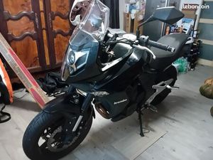 CF MOTO 650 MT