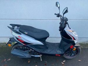 ② GTS ENZO KLASSE B 45 KM/U