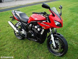 YAMAHA FZS