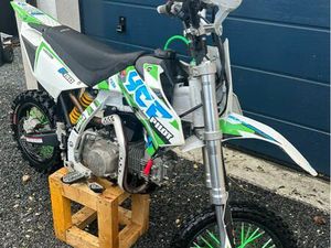 DIRT BIKE 150 YCF PILOT