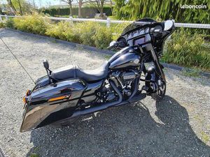 HARLEY DAVIDSON STREET GLIDE FULL BLACK