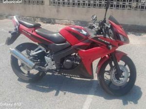 MOTO HONDA 125CBR 2008 10 000KM