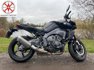 YAMAHA MT-10 1000 HYPER-NAKED EURO 5 998 CC