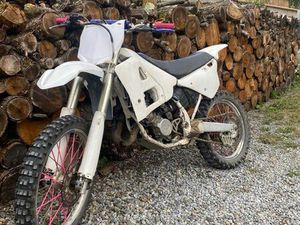 125 YZ