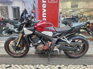 HONDA CB650R 2025 650 CM3 | MOTO ROADSTER | 25 642 KM | BORDEAUX | 91200 ATHIS MONS