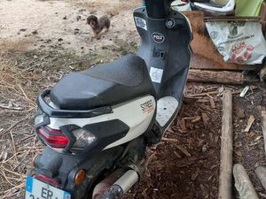 SCOOTER À VENDRE
