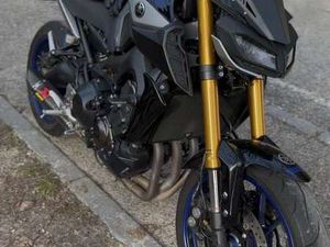 YAMAHA MT-09 SP