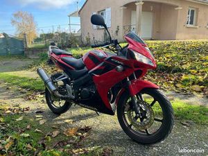 HONDA CBR 125