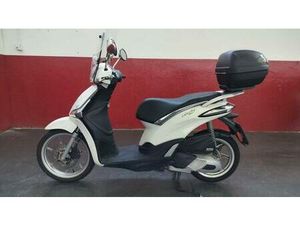 VENDO PIAGGIO LIBERTY 150 S ABS (2017 - 20) USATA A SENAGO (CODICE 9887804) - MOTO.IT