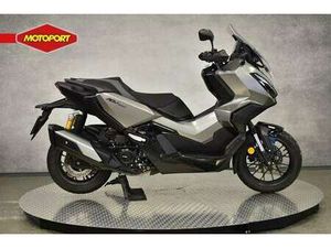 HONDA ADV 350 GRIJS