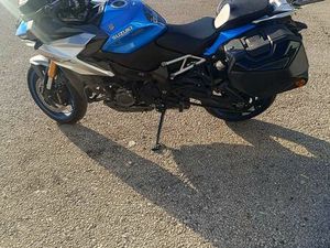 SUZUKI GS 1000X FULL EXTRAS 2024 BENEDITA