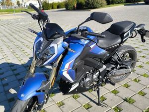 VENDO KEEWAY RKF 125 FARO (SÉ E SÃO PEDRO)