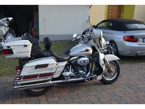 HARLEY-DAVIDSON ELECTRA GLIDE FLH