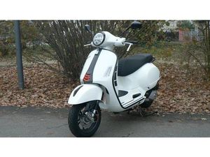 VESPA GTS 125 SUPER SPORT