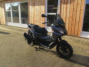 APRILIA SR GT ABS 125