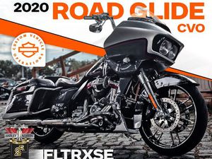HARLEY-DAVIDSON CVO ROAD GLIDE FLTRXSE