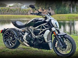 2017 DUCATI XDIAVEL S