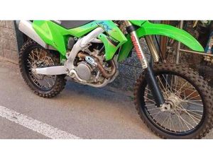 VENDO KAWASAKI KX 450 F (2023) USATA A CERRO MAGGIORE (CODICE 9887546) - MOTO.IT