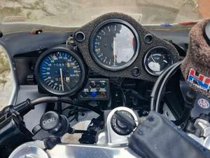 HONDA - CBR 900RR FIREBLADE SC28