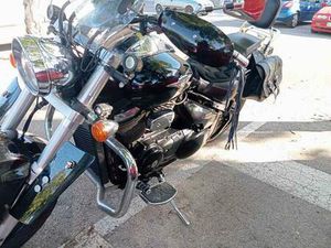 SUZUKI - INTRUDER M800