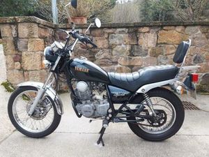 YAMAHA - SR 250 SPECIAL
