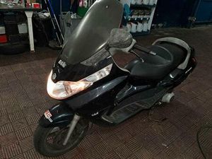 PIAGGIO - X8 125