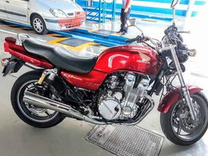 HONDA - SEVEN FIFTY 750