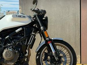 HUSQVARNA - VITPILEN 401