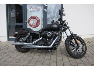 HARLEY-DAVIDSON DYNA STREET BOB SPECIAL
