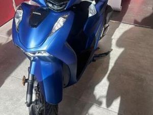 HONDA - SH125I AVEC SMART TOP-BOX 2024