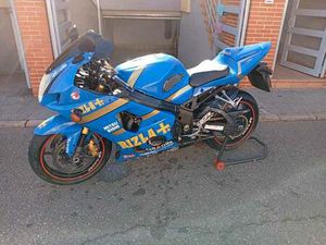 SUZUKI - GSXR 1000 K3 K4