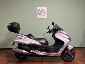 VENDO YAMAHA MAJESTY 400 ABS (2011 - 14) USATA A ROMA (CODICE 9888130) - MOTO.IT