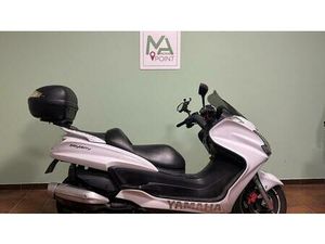 VENDO YAMAHA MAJESTY 400 ABS (2011 - 14) USATA A ROMA (CODICE 9888130) - MOTO.IT