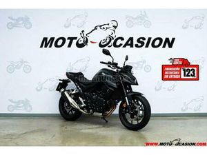 HONDA - CB 750 HORNET