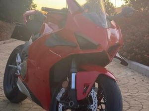 DUCATI - PANIGALE V4