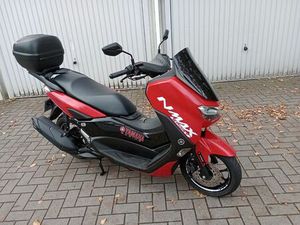 YAMAHA NMAX 125