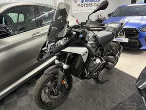 BMW - GS 1300