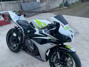 HONDA CBR 600 RR 2008