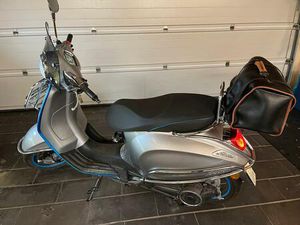 VERKAUFE VESPA ELETTRICA 45, NEUWERTIG BAUJAHR 2021