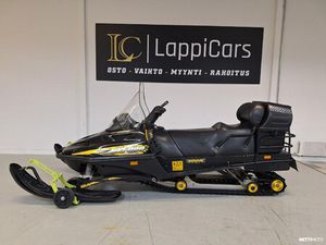 550F RAHOITUS JA VAIHTO! AUTO MOOTTORIKELKKA MÖNKIJÄ