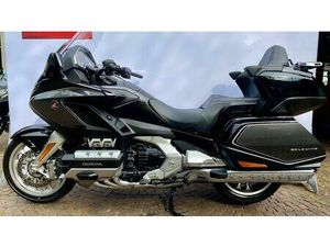 VENDO HONDA GL 1800 GOLD WING DCT TOUR (2020) USATA A OLGIATE COMASCO (CODICE 9544970) - MOTO.IT