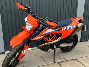 KTM 690 SMC-R 2024 2230KM (A2 48PS)