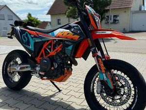 KTM SUPERMOTO 690 SMCR