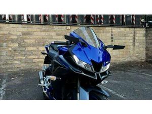 VENDO YAMAHA YZF R125 (2021 - 22) USATA A ROMA (CODICE 9887936) - MOTO.IT
