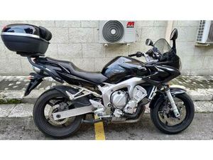 VENDO YAMAHA FZ6 FAZER (2004 - 07) USATA A PALERMO (CODICE 9887452) - MOTO.IT