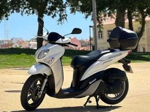 YAMAHA XENTER 125 CC AJUDA