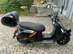 VESPA GTV 300