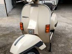 PIAGGIO VESPA P 200 E - 1982