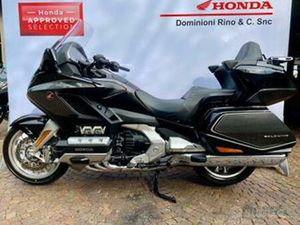 HONDA GL 1800 GOLD WING TOUR