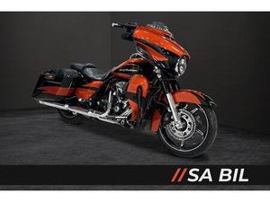 HARLEY-DAVIDSON STREET GLIDE CVO 1.7 V-TWIN / OPTIMERAD